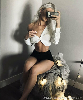 kinky_mistress2021