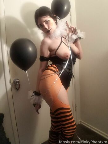 KinkyPhantxm