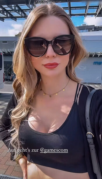 Kira Karambole