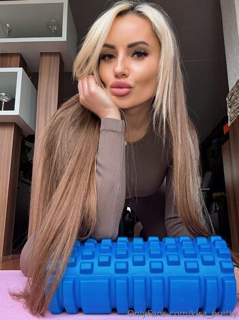 kira_pretty