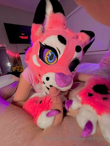 kirakittyxxx