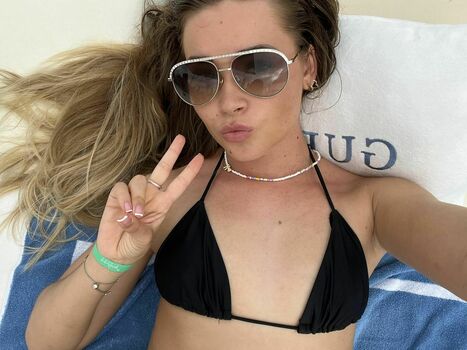 Kirsty D