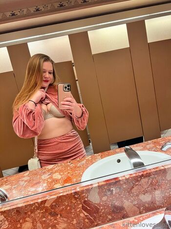 kittenlovesalott