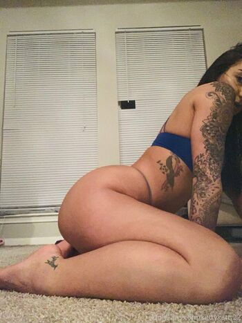 kitttykattt22