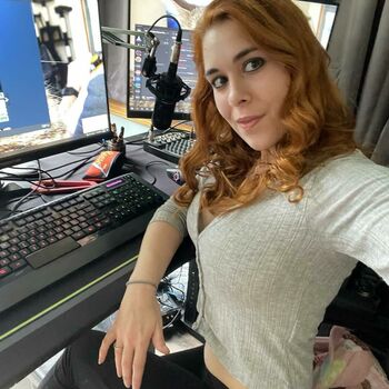 Kitty_Cass_