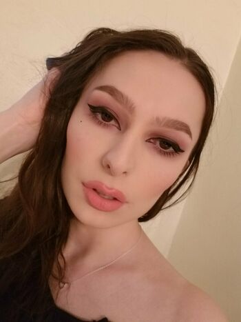kitty-lynn