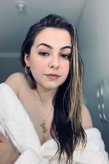 Klara Castanho
