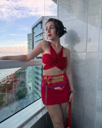 Klara Castanho