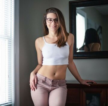 Kris Antoinette
