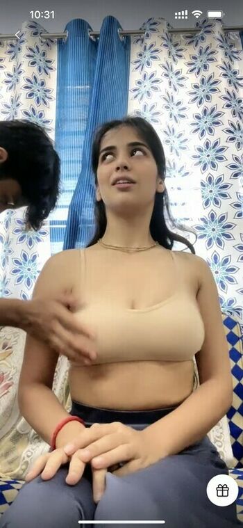 Kritika Kapoor