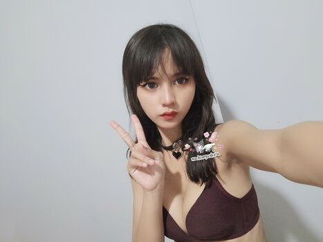Kuro Emma