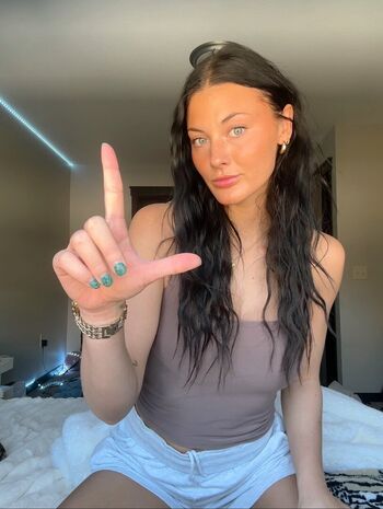 Kylie Mogen
