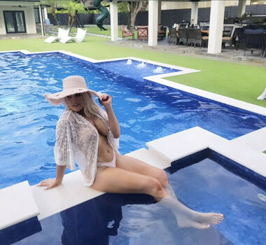 Lacey Evans