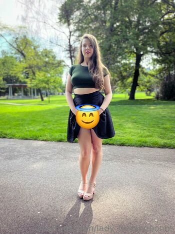 lady_freetheboobs