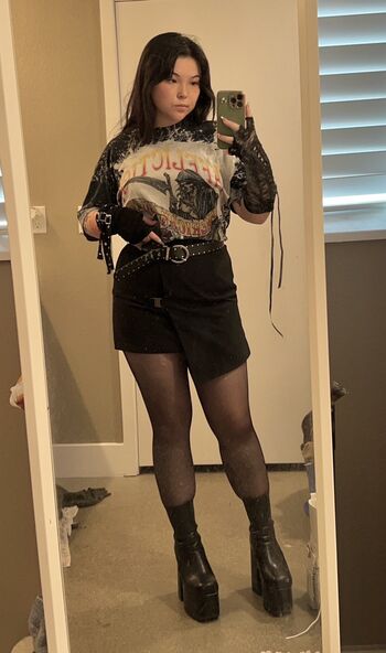 lady-who-who