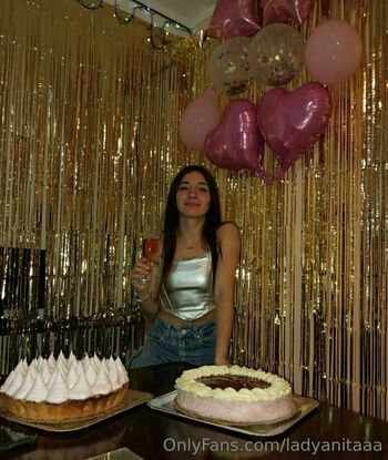 ladyanitaaaa