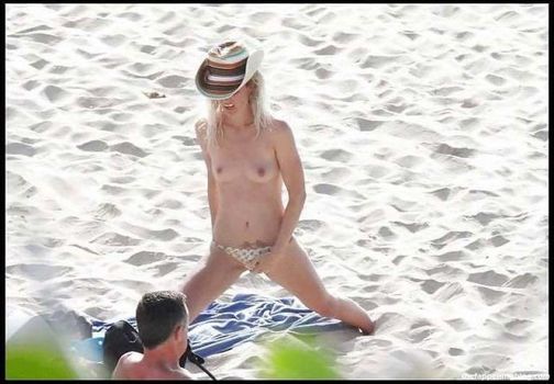 Laeticia Hallyday