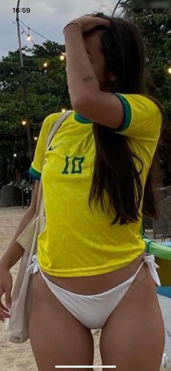 Lara Held