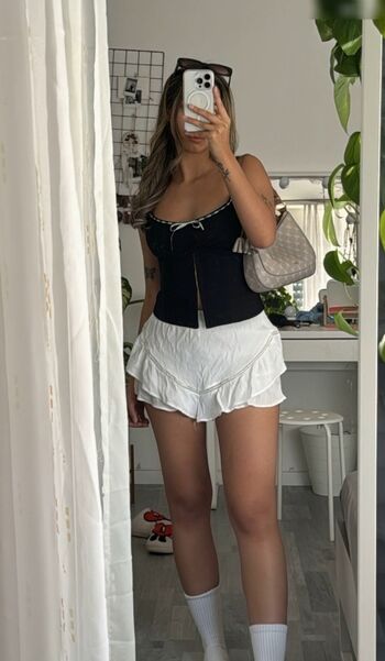 Lara Held