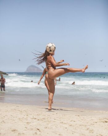 Lara Jucá