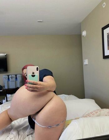Lara Juicy