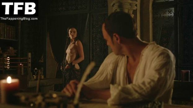 Lara Pulver