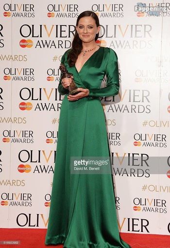 Lara Pulver