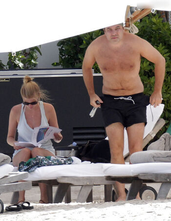 Lara Stone