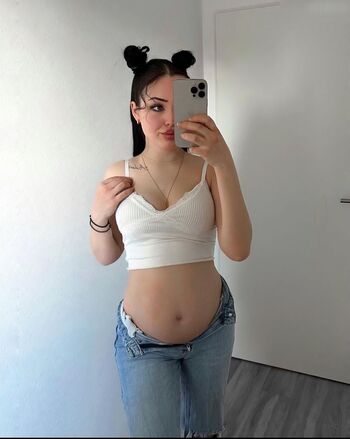 Lara.stxx