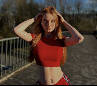 Larissa.775
