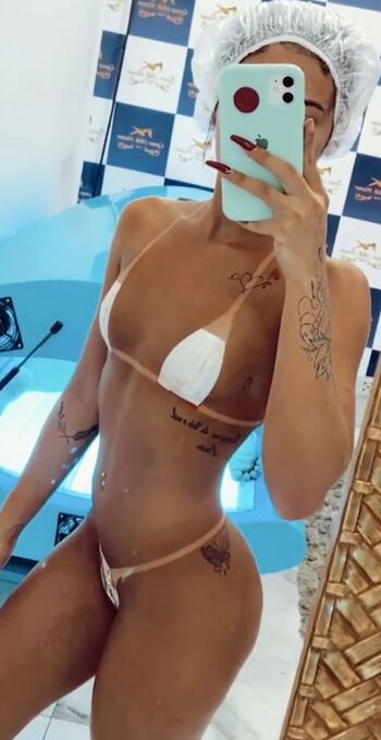 Larissa Chaves