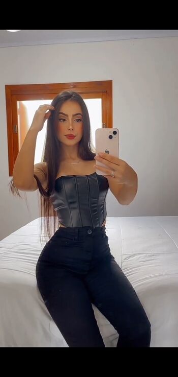 Larissa Costa