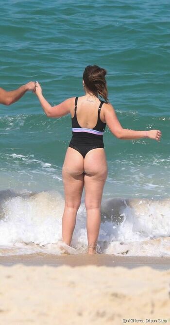 Larissa Manoela