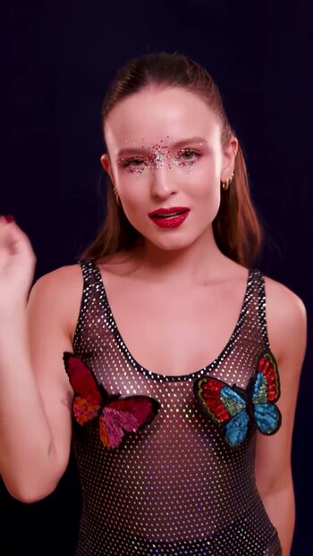 Larissa Manoela