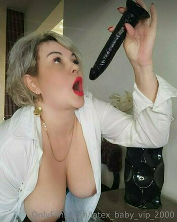 latex_baby_vip_2000
