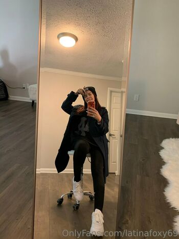 latinafoxy69