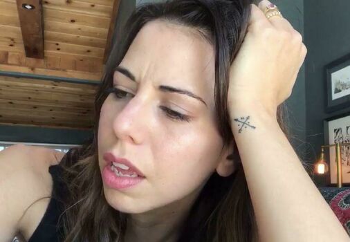 Laura Bailey