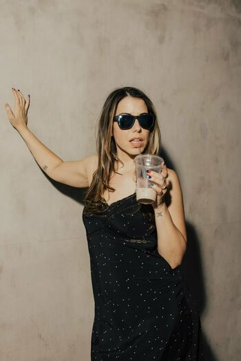 Laura Bailey