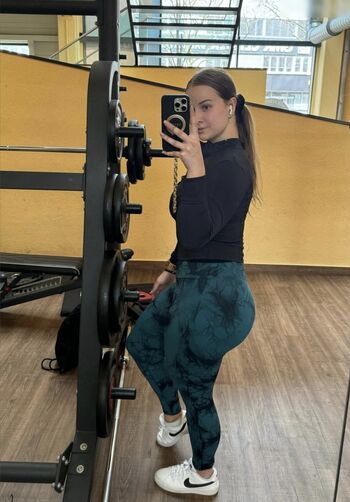 Laura Haberl