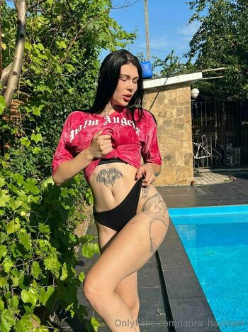 laura_hasmarr