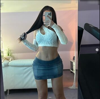 Laura Liana Jane