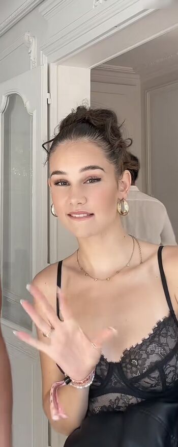 Laura Marie Soons