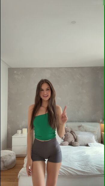 Laura Marie Soons
