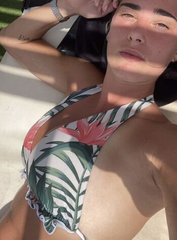 Laura Petard