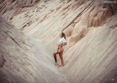 Laura Stickel