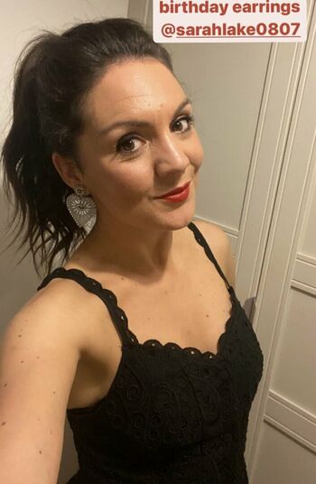 Laura Tobin
