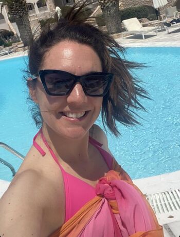 Laura Tobin