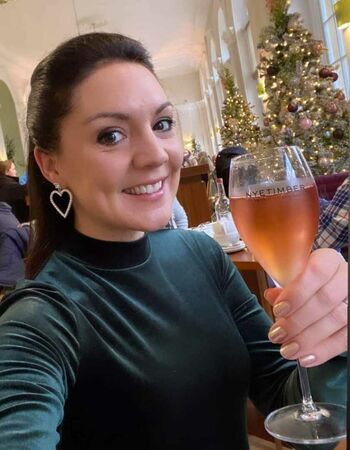 Laura Tobin
