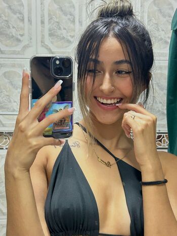 Laura Valentina