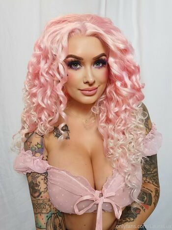 lauralux